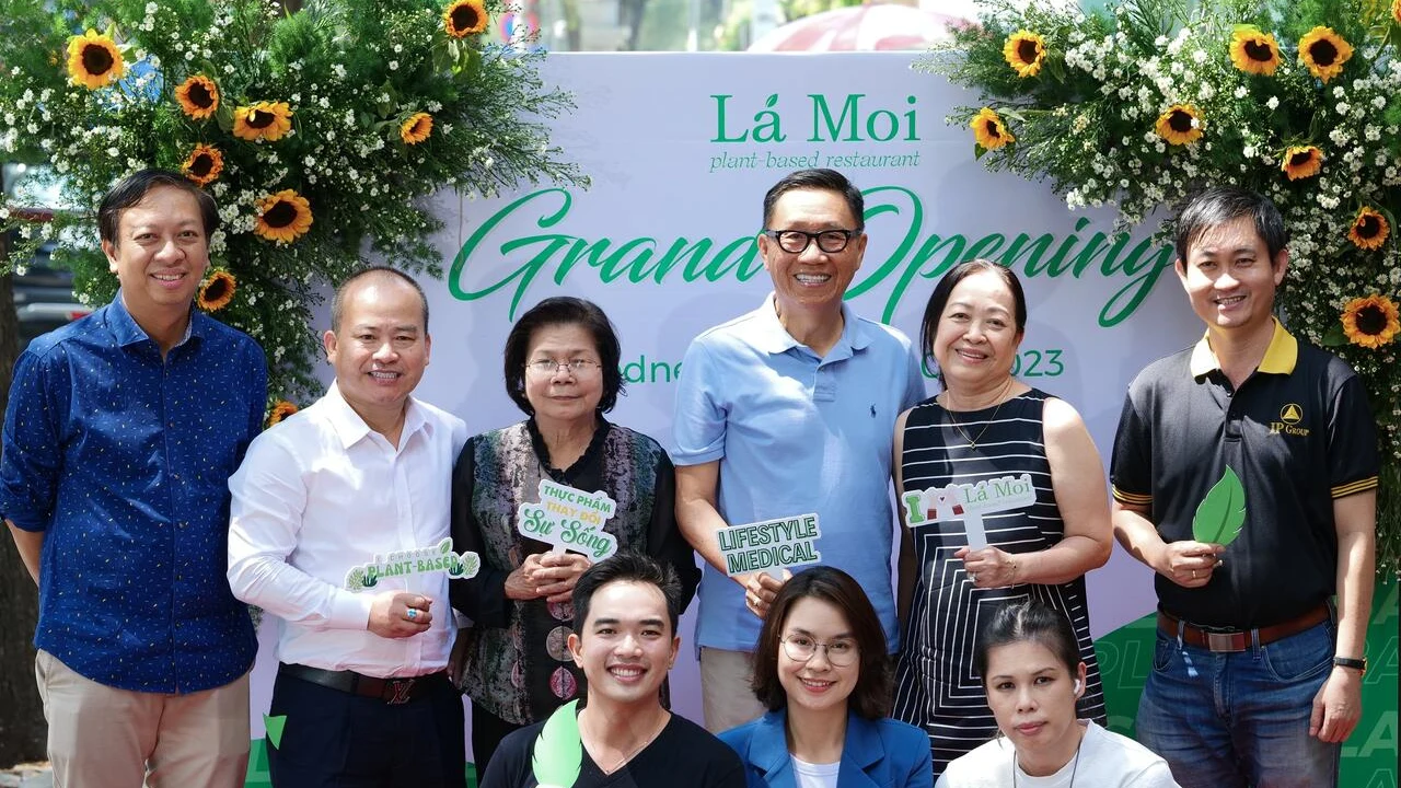 Lá Moi plant-based restaurant grand opening - POSM backdrop